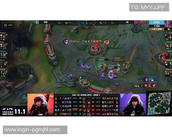 深入分析FPX与WE赛后复盘中的团队协作与战略执行情况